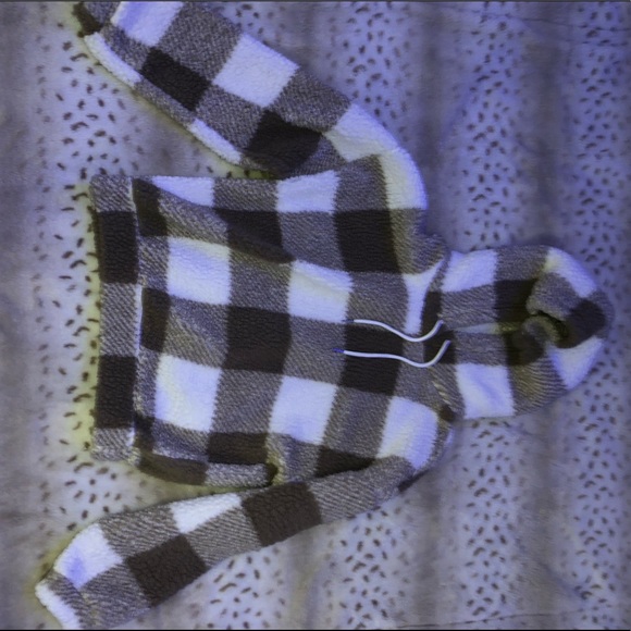 Shein checkered hoodie - Picture 4 of 9